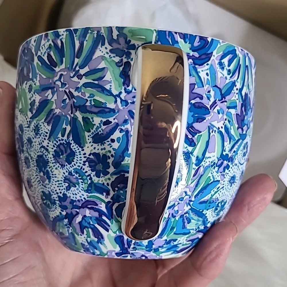 Lilly Pulitzer Mugs Set 2 Blue White Ceramic Floral Brand New Gift Anniversary - Picture 7 of 8